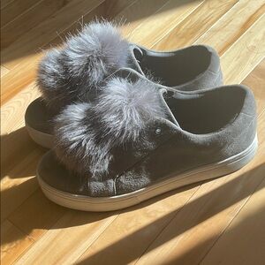 Sam Edelman Slip On Gray Sneakers with Faux Fur Pom Poms Size 9.5